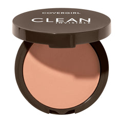 COVERGIRL Clean Invisible Pressed Powder in 135 Medium Light with open lid